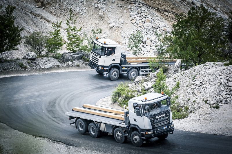  SCANIA 8X8 EURO 6 allestimento personalizzato  " marble truck" Apertura-12