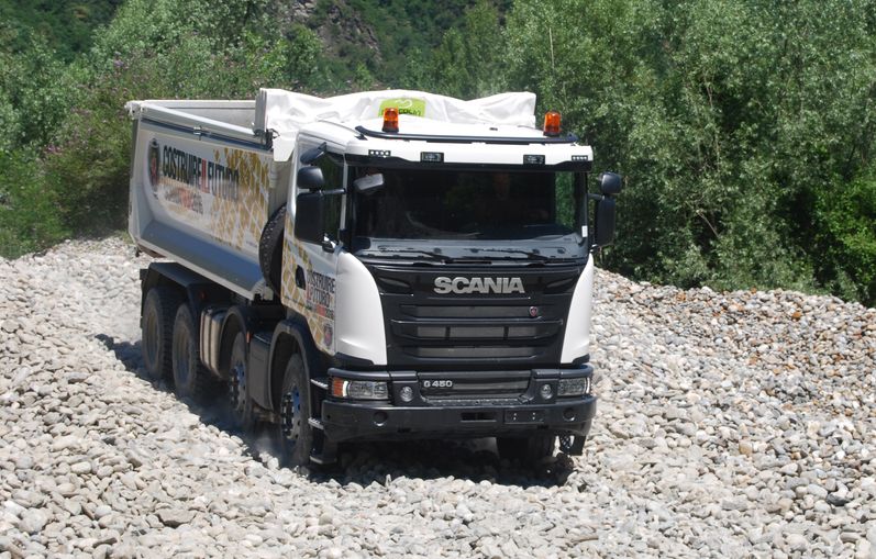  SCANIA 8X8 EURO 6 allestimento personalizzato  " marble truck" Apertura-6